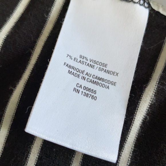 Reitmans Tank Top Reversible Striped Black and White - Picture 14 of 14